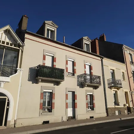 T2 Proche De La Gare De L'hopital Vichy