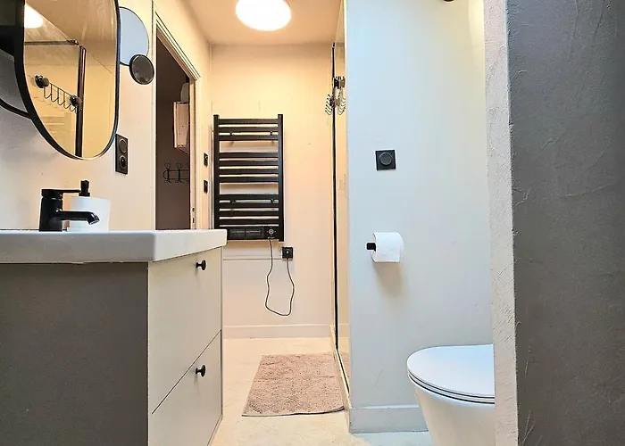 T2 Proche De La Gare De L'hopital Appartamento